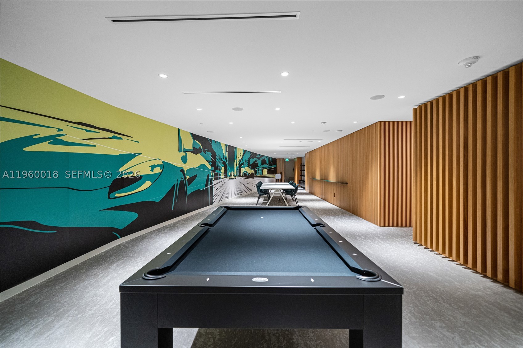 DUPONT PLAZA - Residential