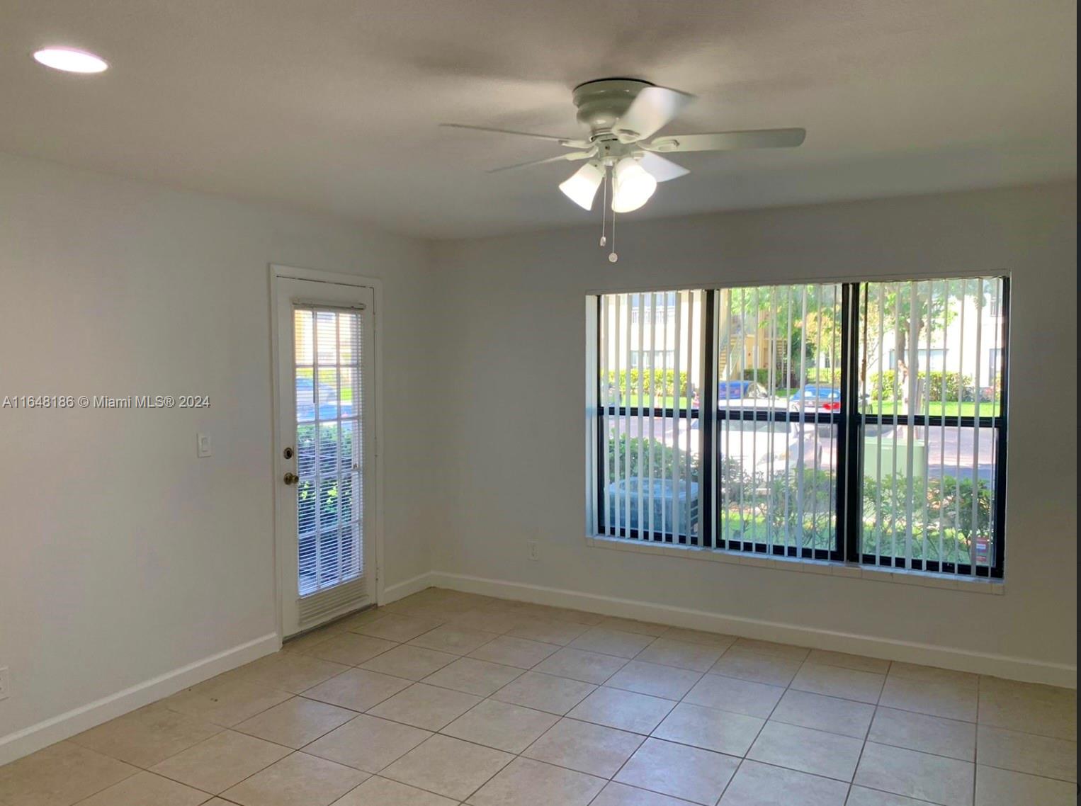 PRESERVE AT AVERY LAKES - Residential Lease