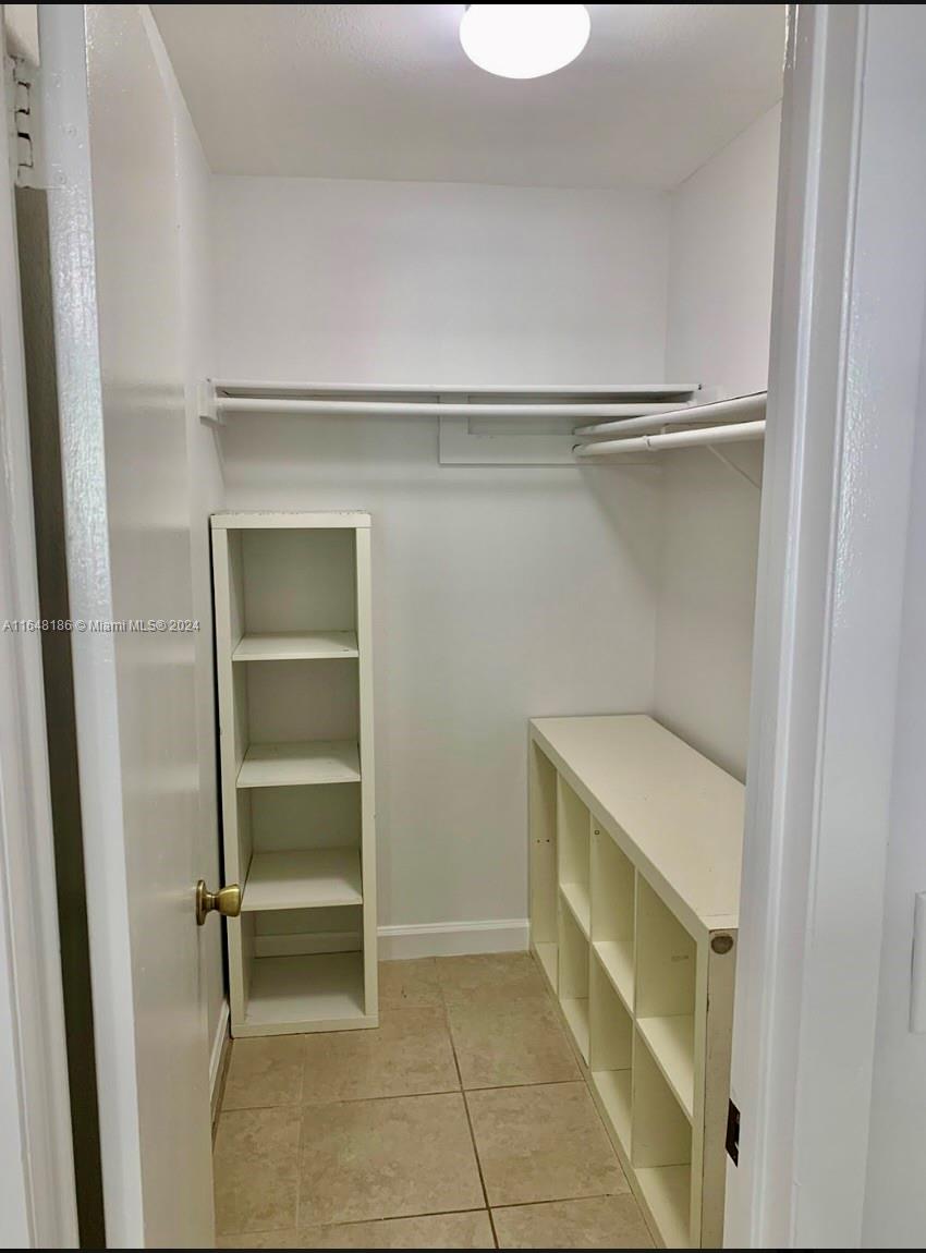 PRESERVE AT AVERY LAKES - Residential Lease