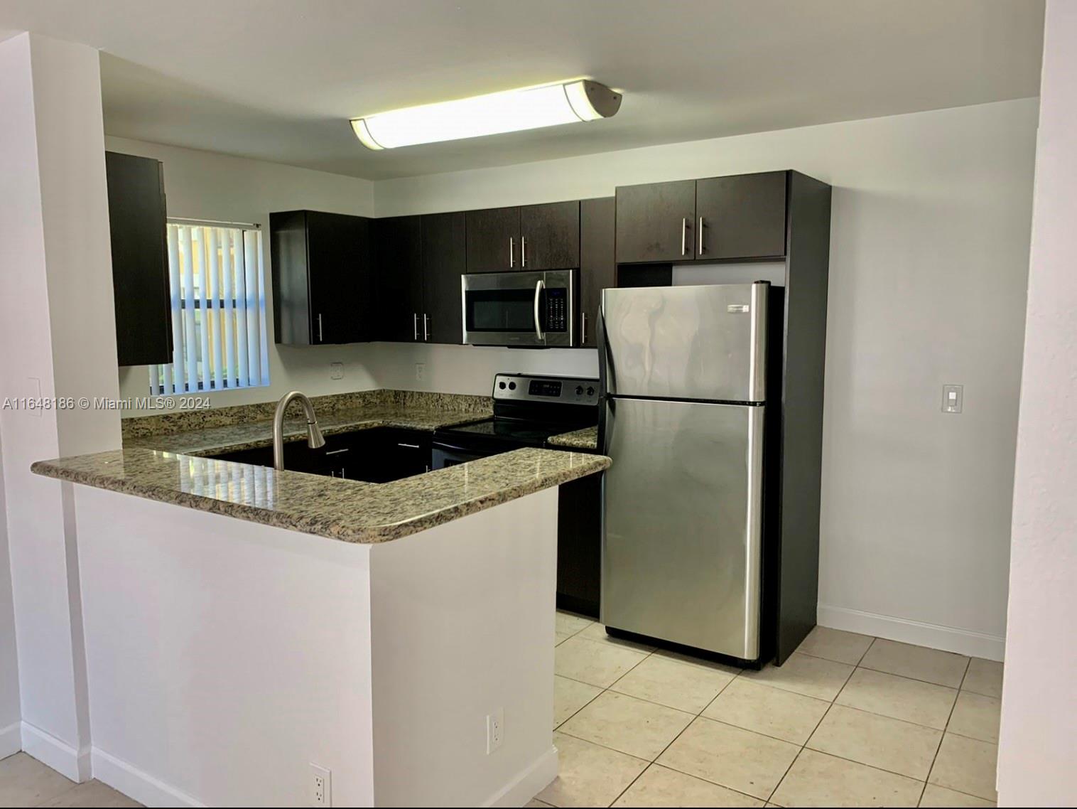 PRESERVE AT AVERY LAKES - Residential Lease