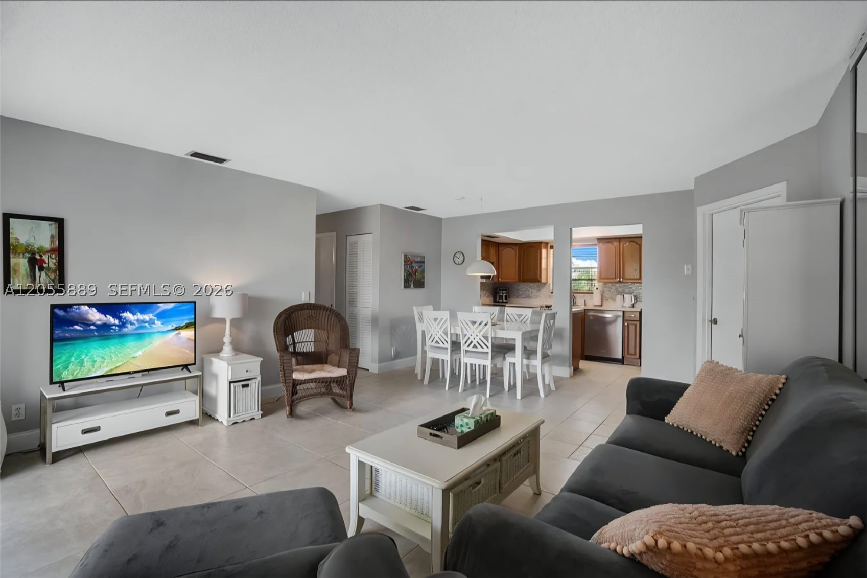 FOUR SEA SUNS CONDO - Residential
