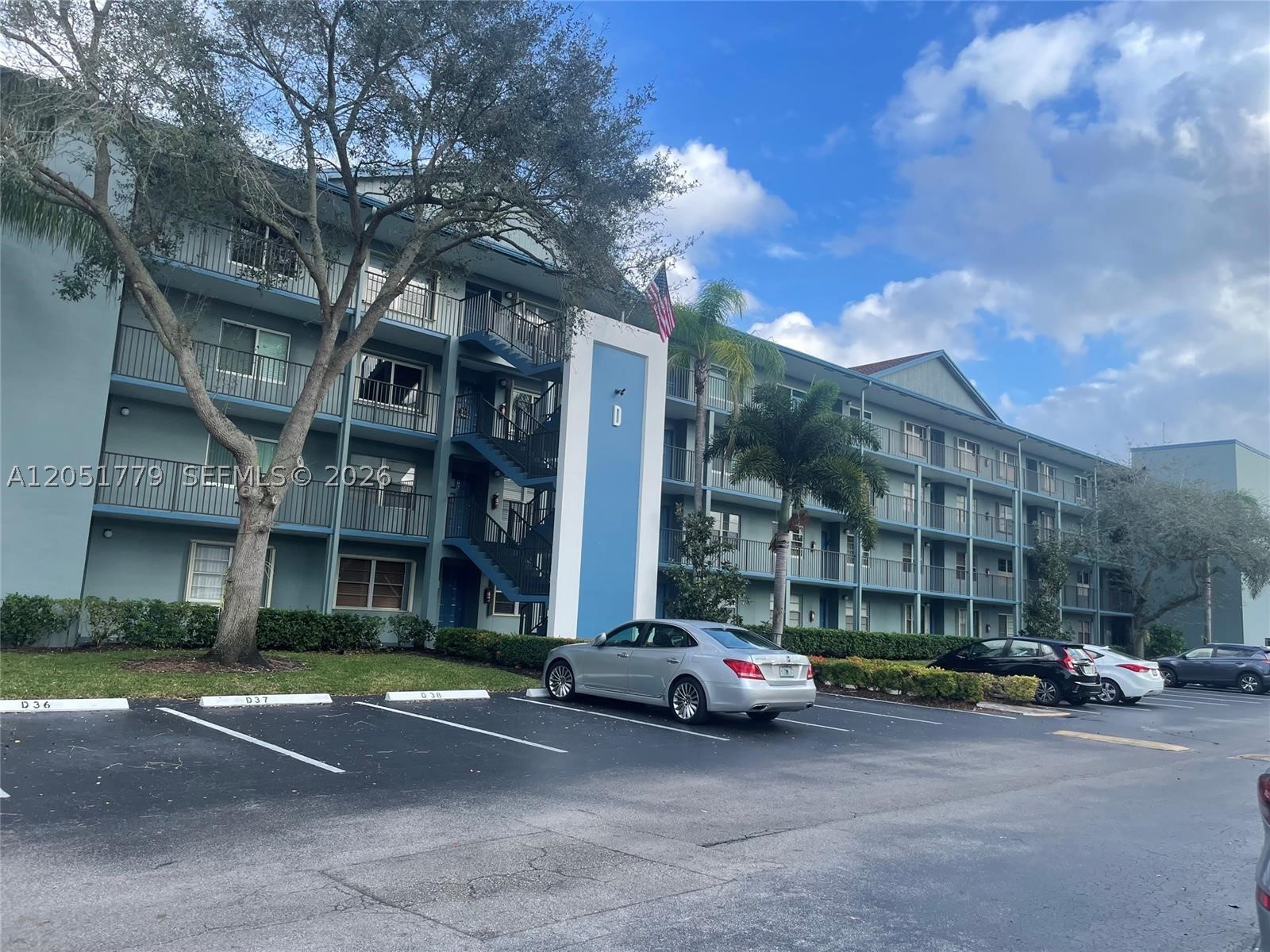 IVANHOE WEST AT CENTURY V - Residential