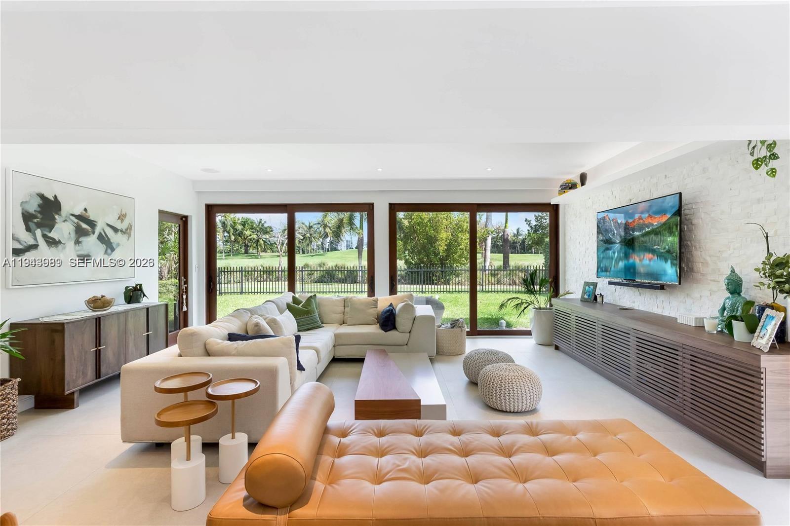 LA GORCE GOLF SUB - Residential Lease