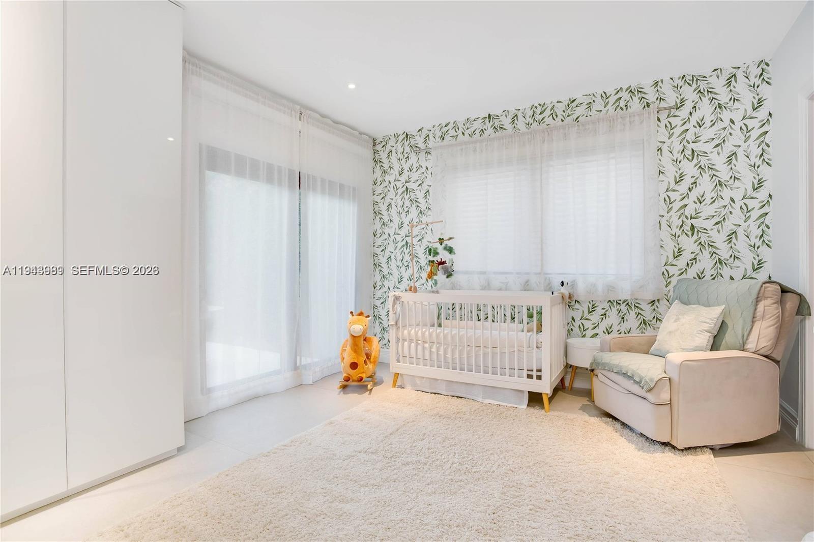 LA GORCE GOLF SUB - Residential Lease