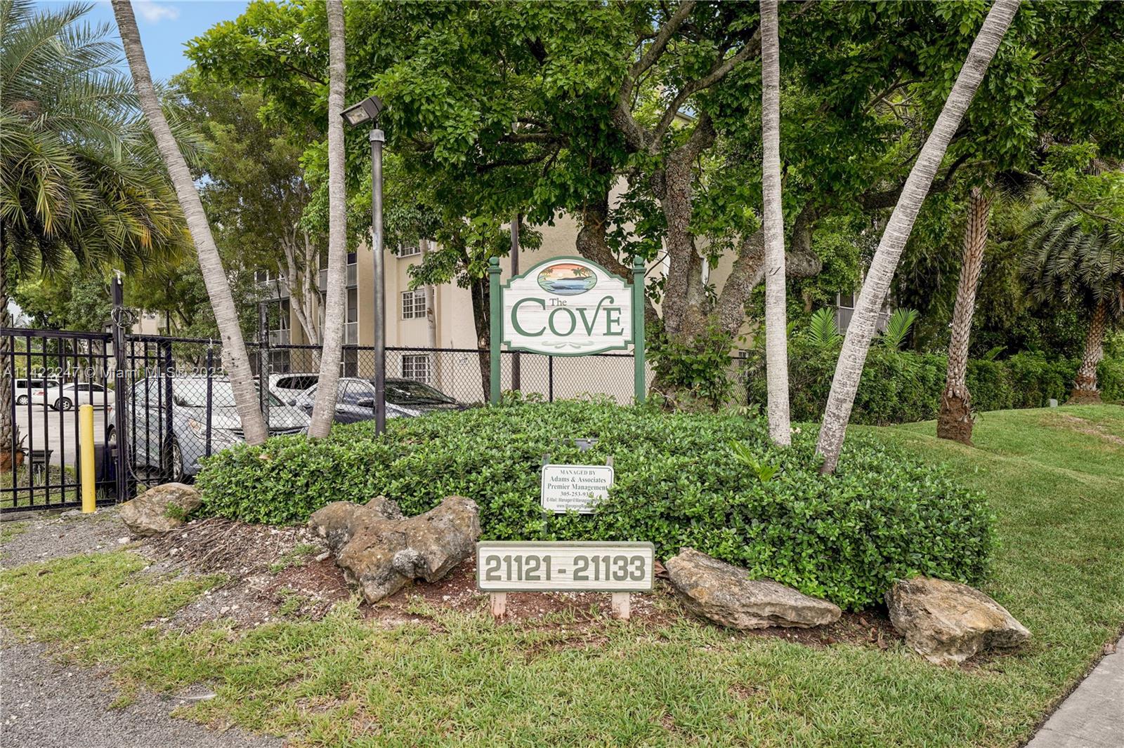 COVE CONDO PHASE II, THE - Residential