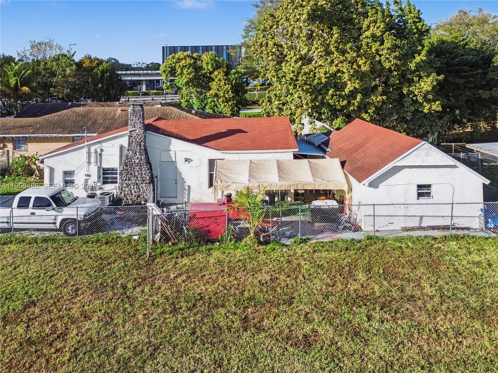 GARDEN CITY - Residential Income