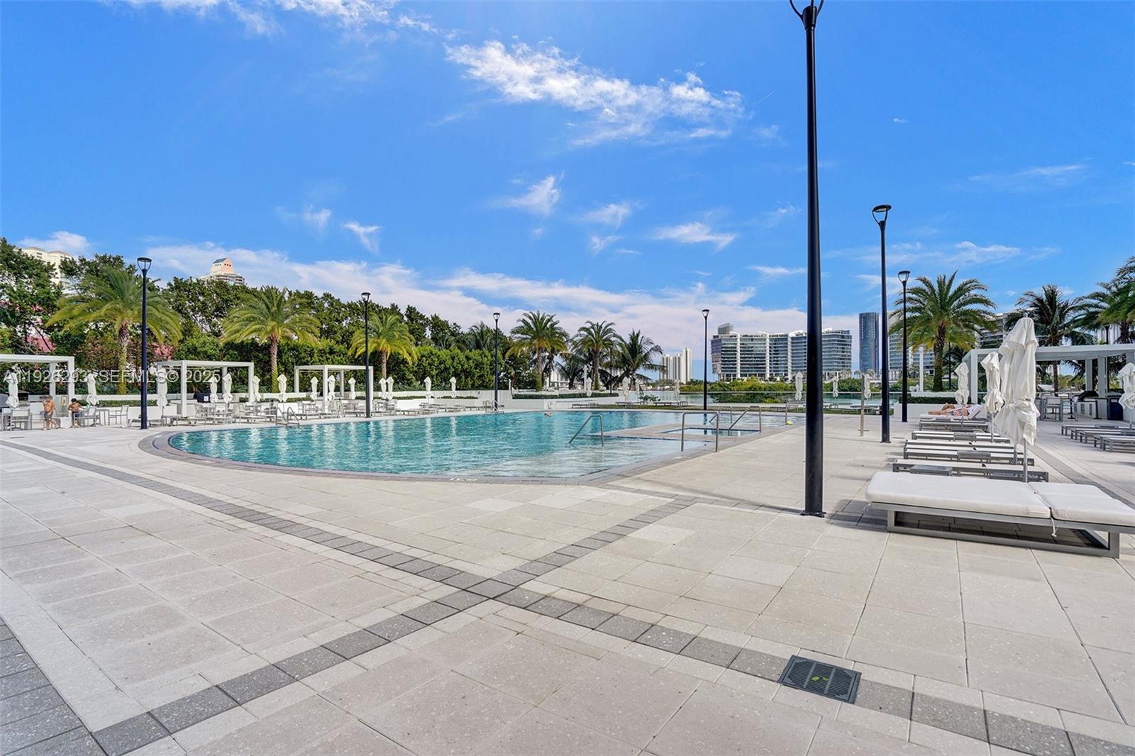 THE PENINSULA CONDO - Residential