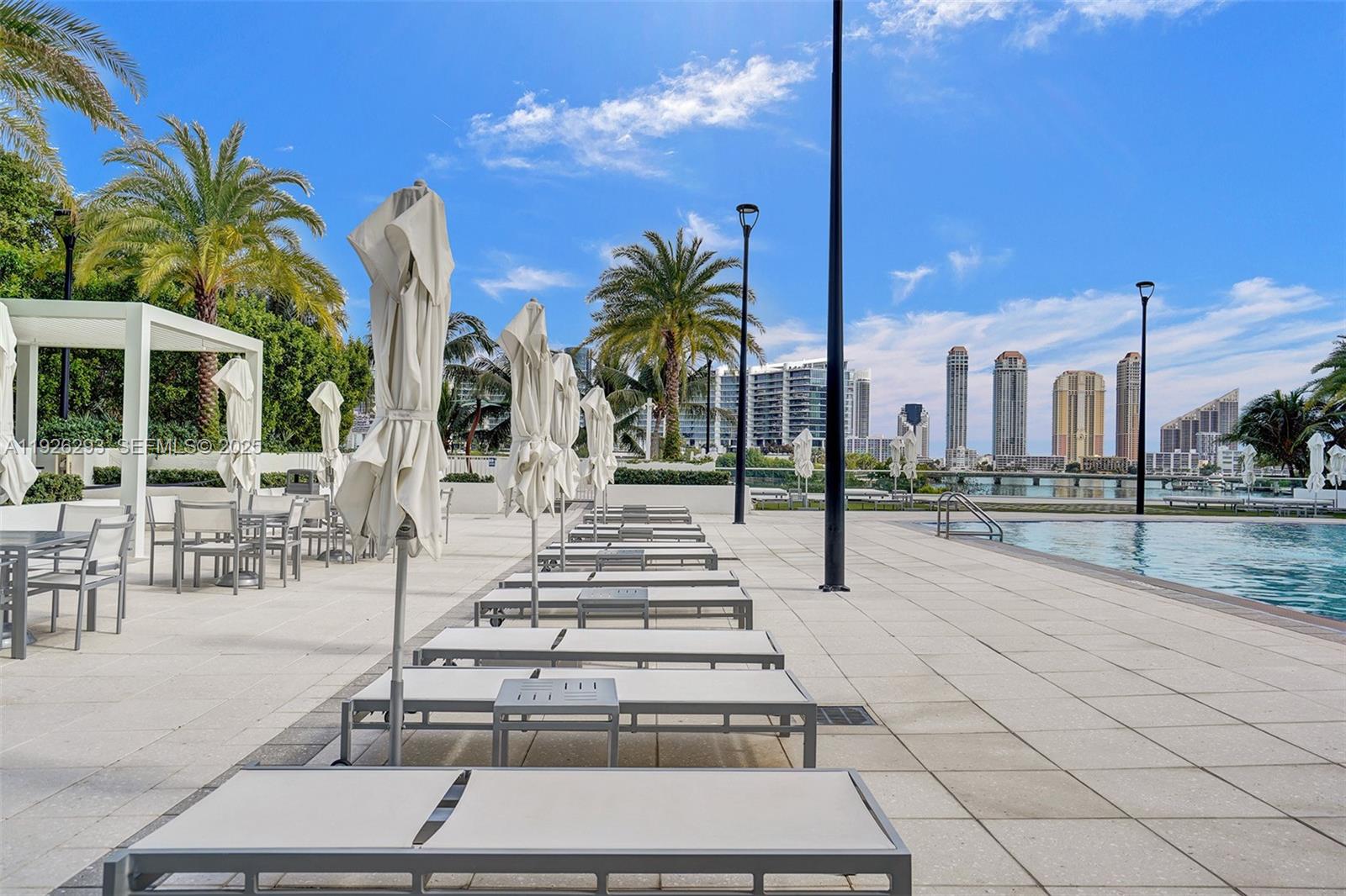 THE PENINSULA CONDO - Residential