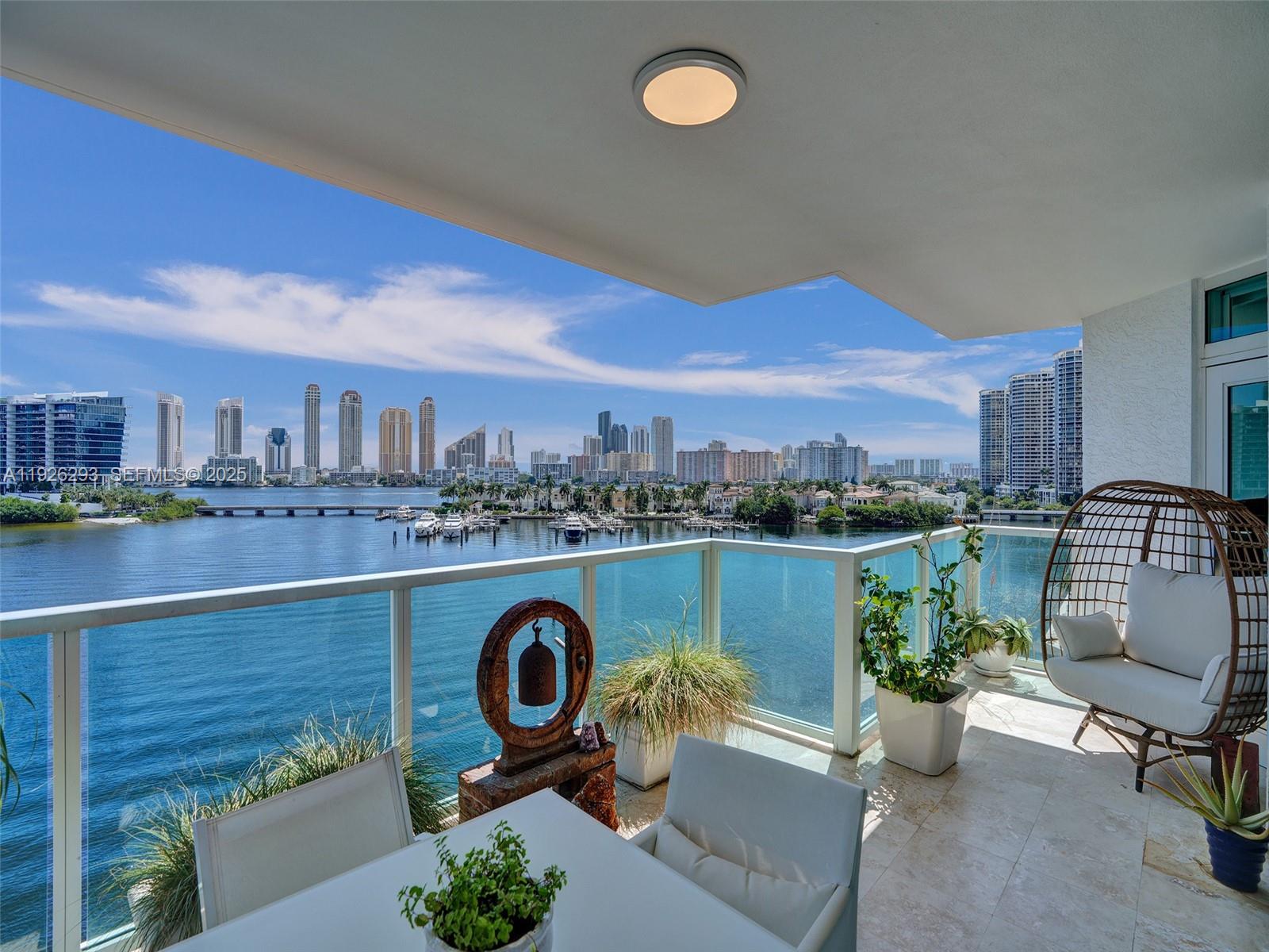 THE PENINSULA CONDO - Residential