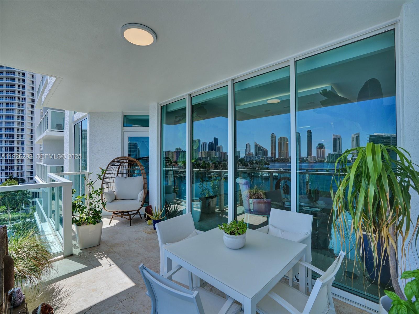 THE PENINSULA CONDO - Residential