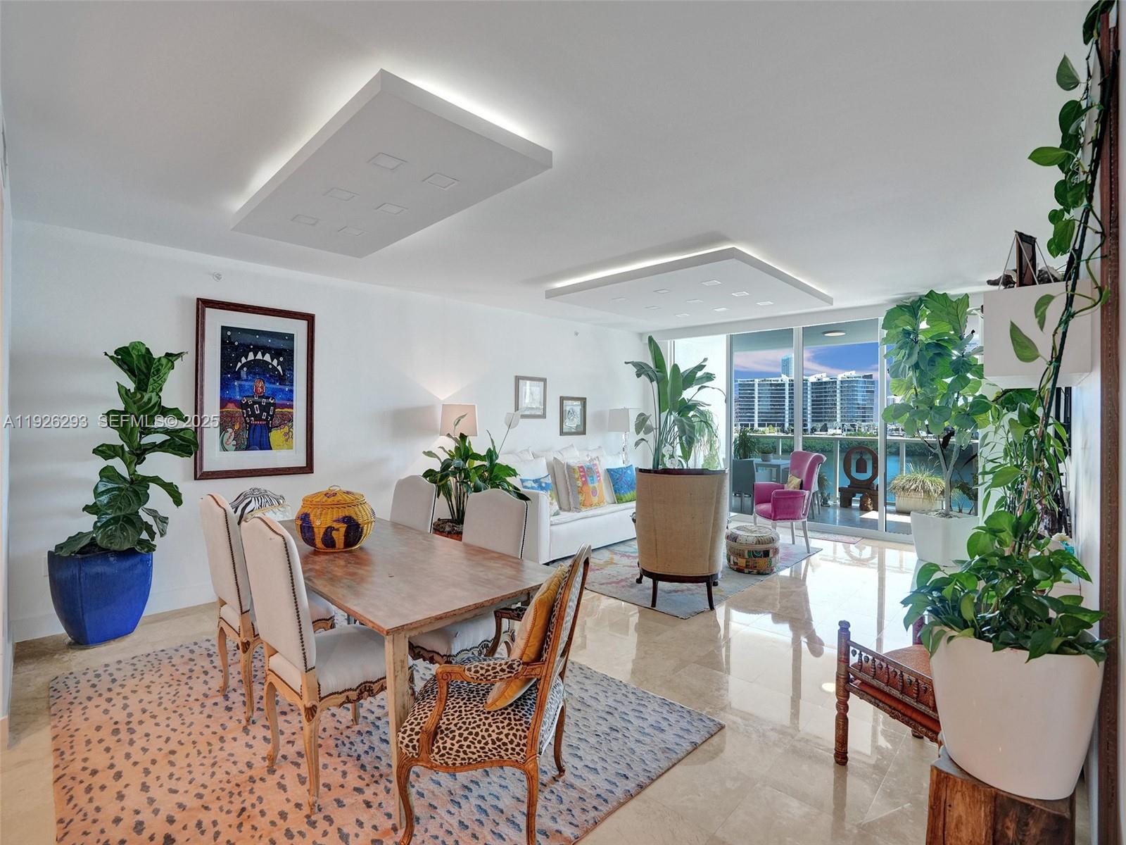 THE PENINSULA CONDO - Residential