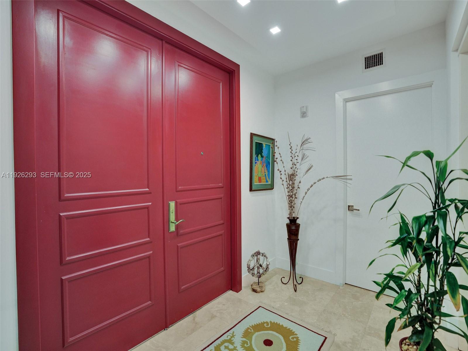 THE PENINSULA CONDO - Residential