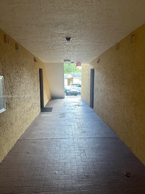 WINDWARD LAKES CONDO - Residential
