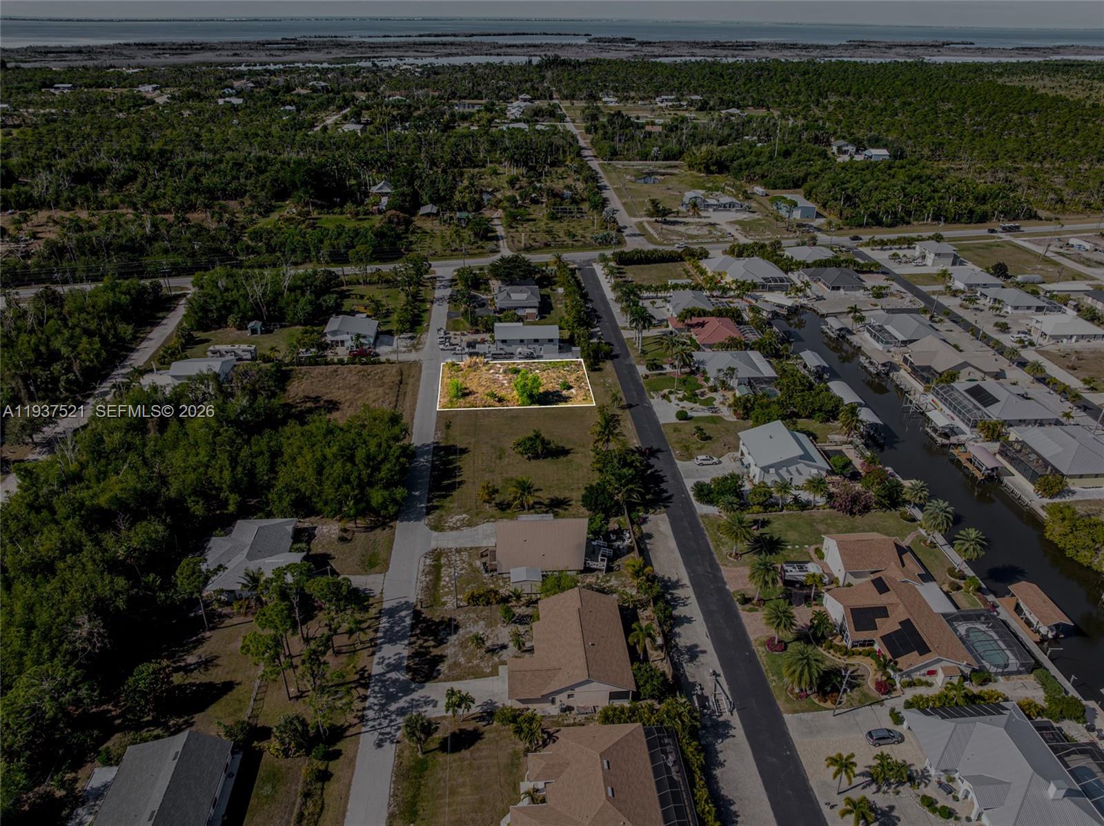 Manatee Bay - Land