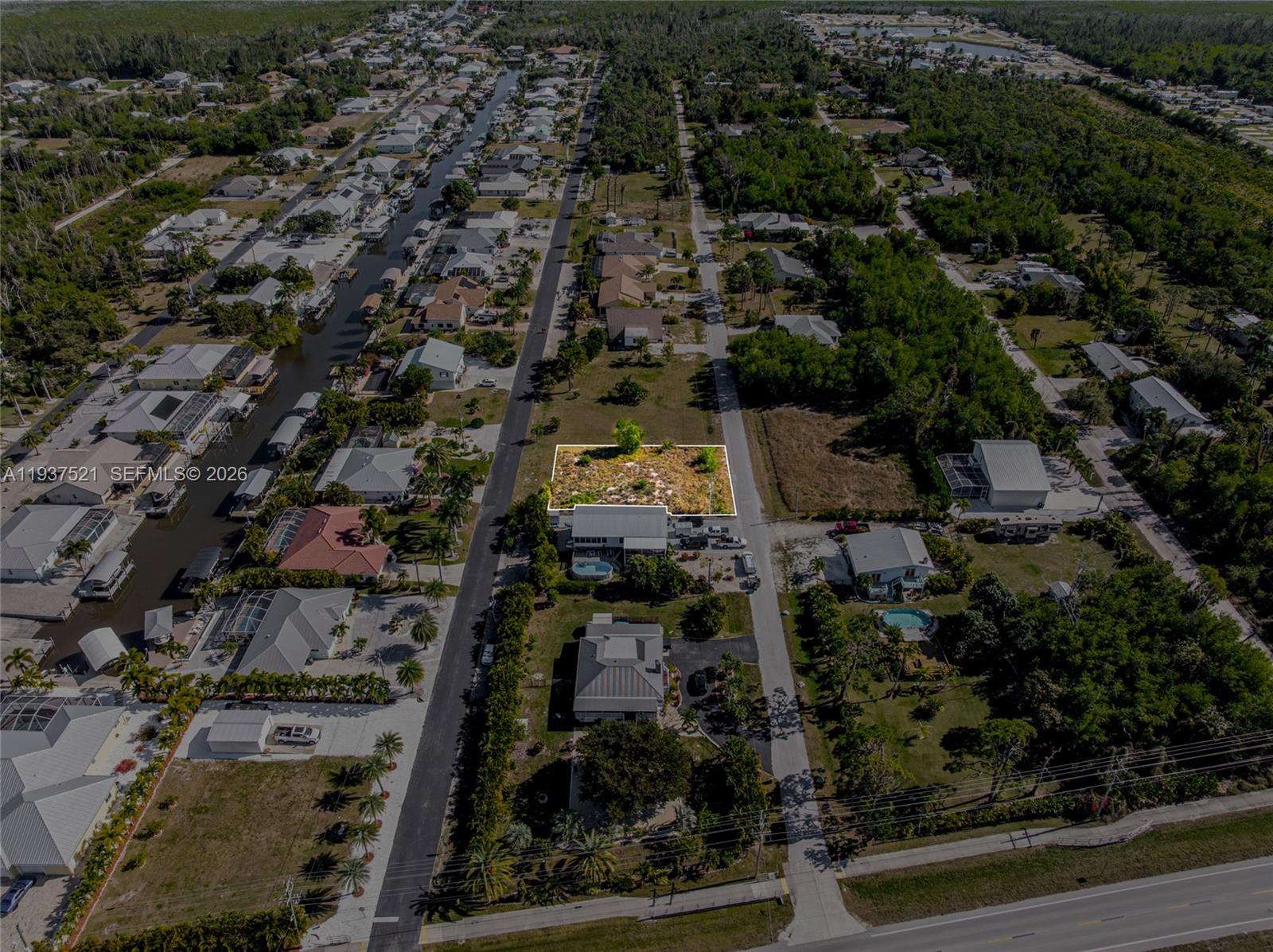 Manatee Bay - Land