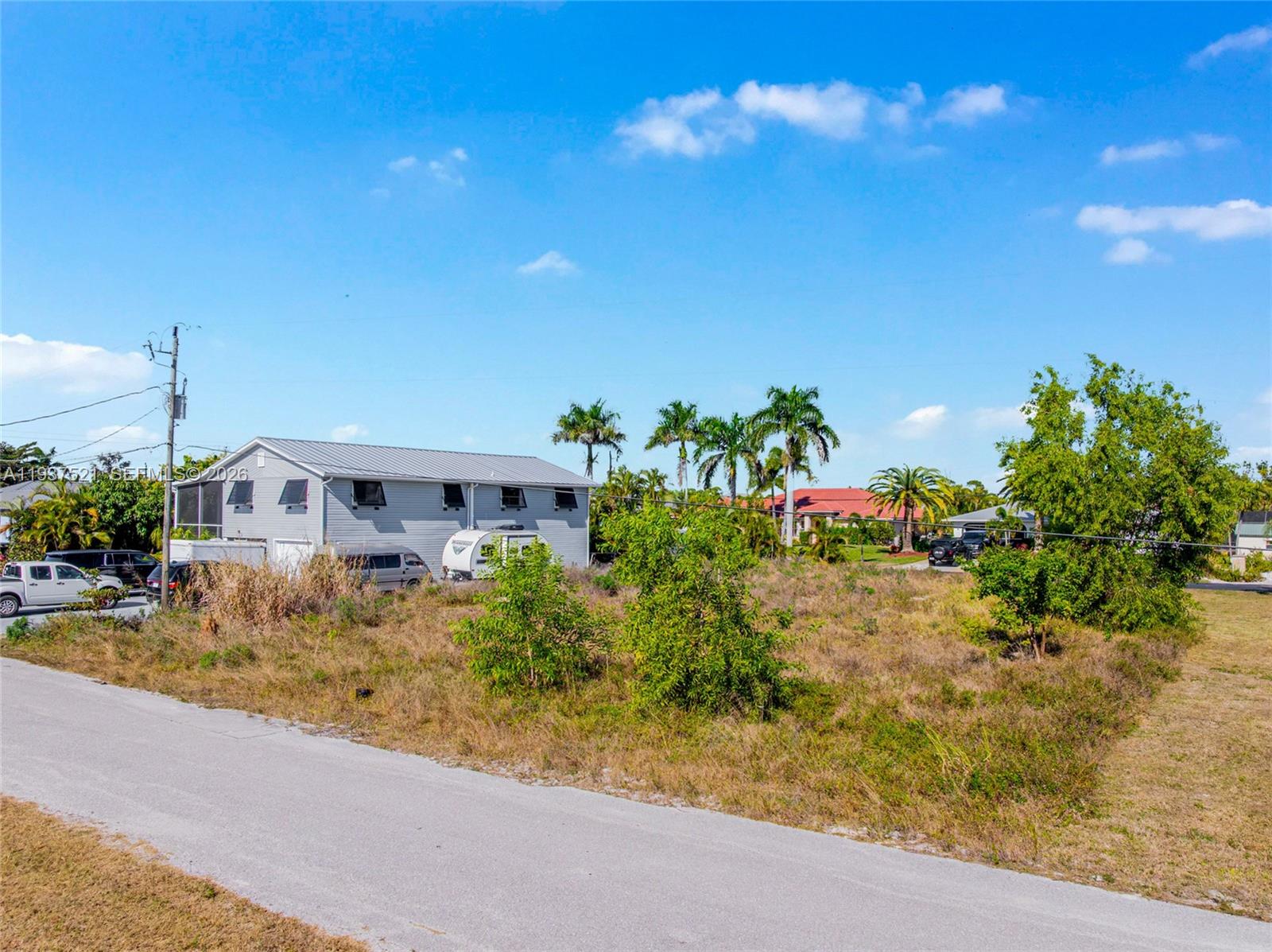 Manatee Bay - Land