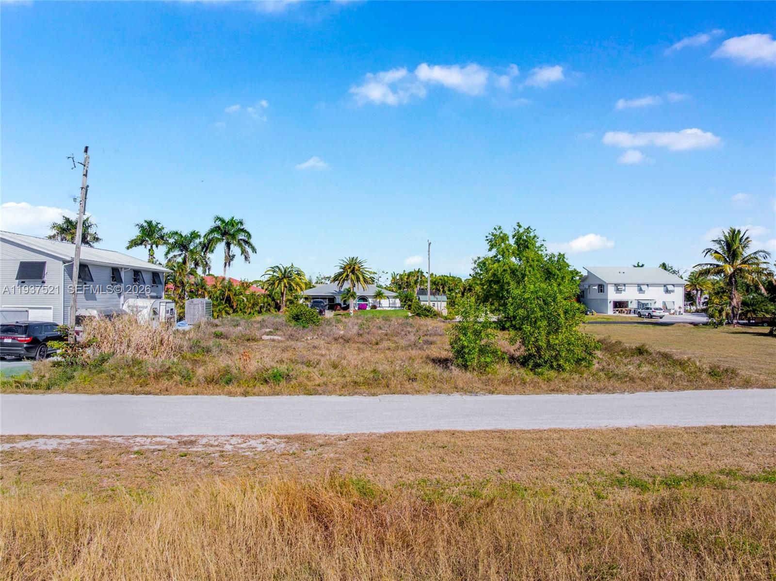 Manatee Bay - Land