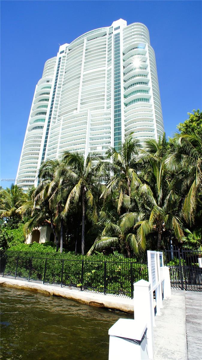 Santa Maria - Land