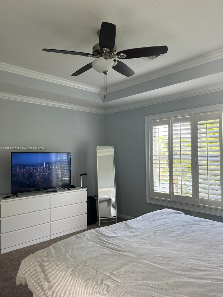 WELLINGTONS EDGE PAR 76 P - Residential Lease