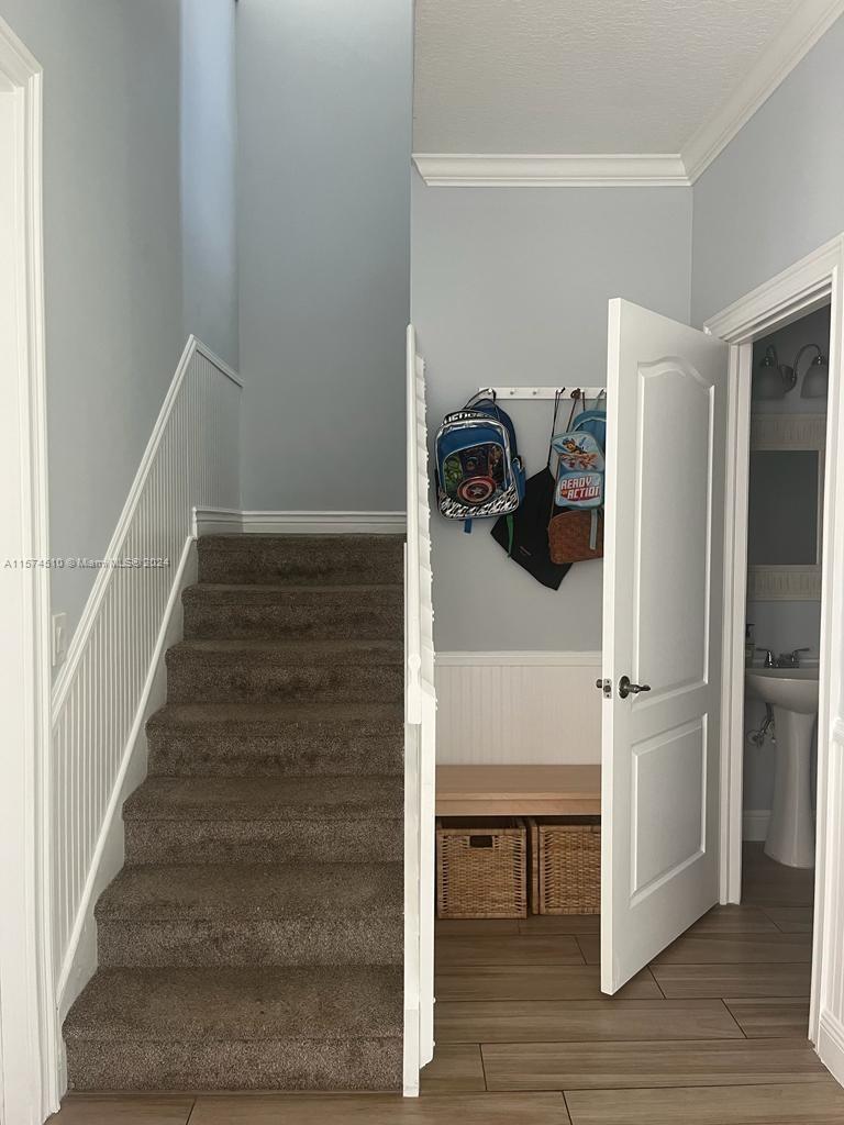 WELLINGTONS EDGE PAR 76 P - Residential Lease
