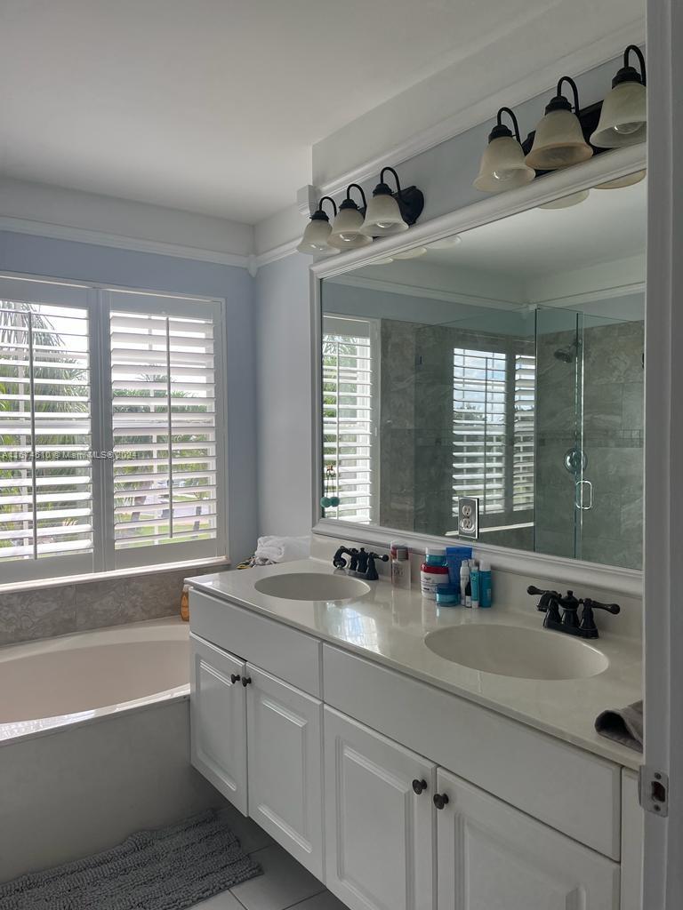 WELLINGTONS EDGE PAR 76 P - Residential Lease