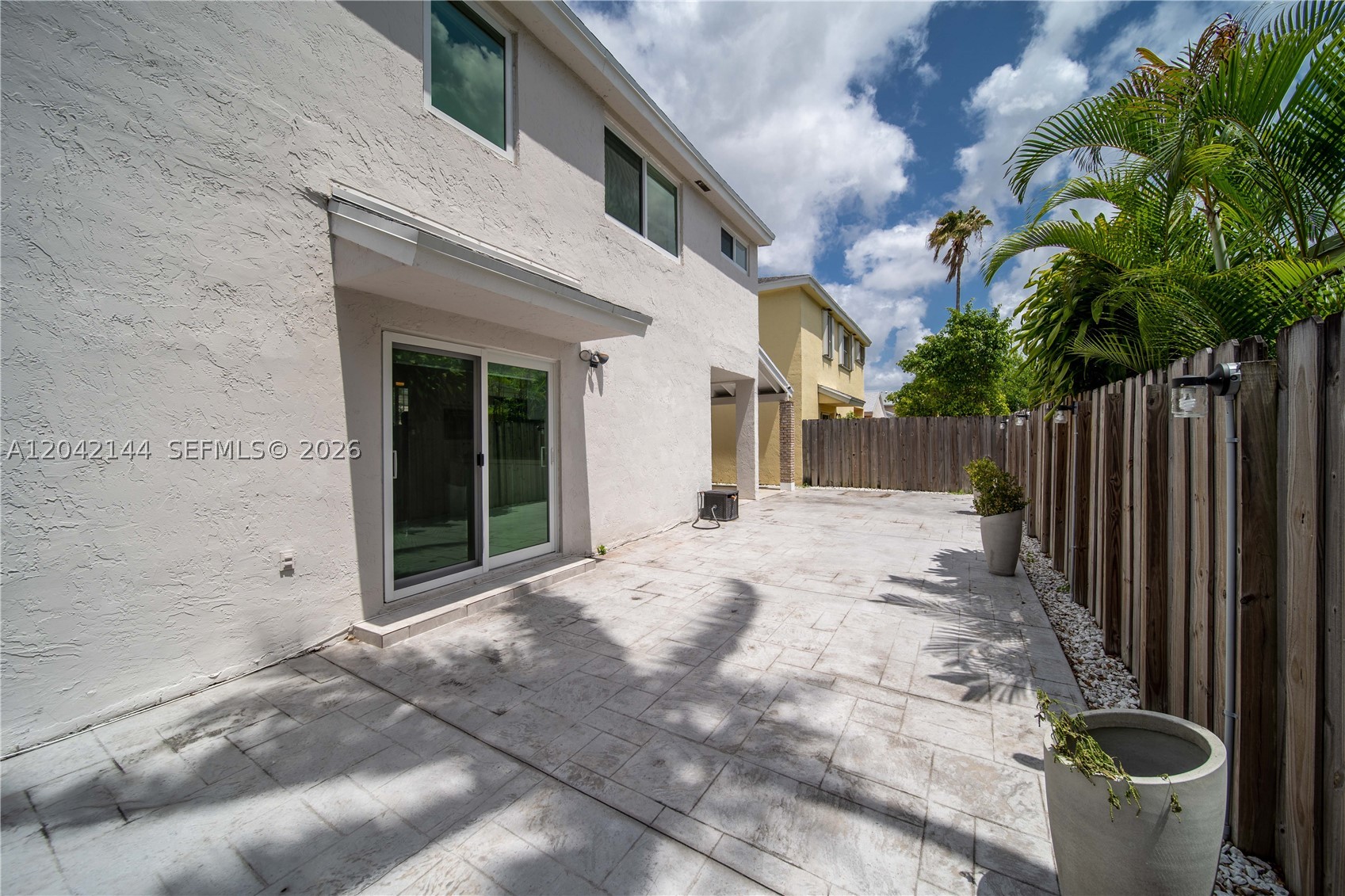 AMARETTO - Residential
