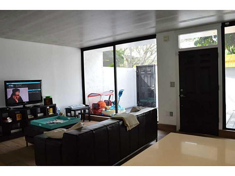 JACKSON PEACOCKS SUB 3-18 - Residential Lease