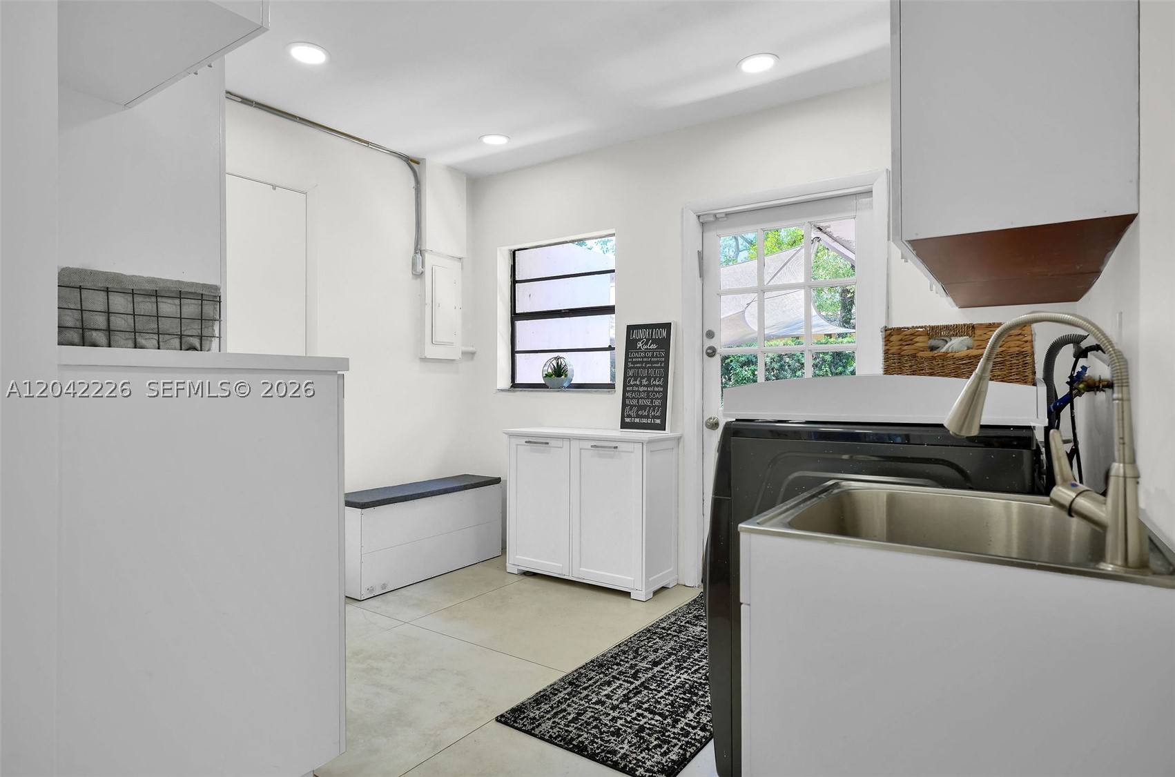 STIRLING OAKS ESTATES - Residential