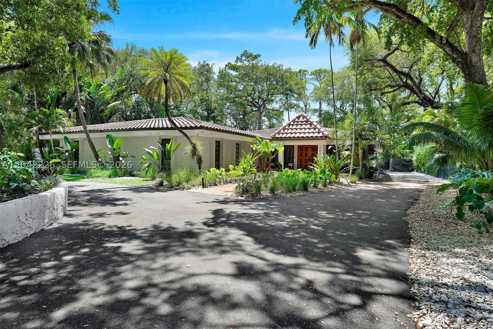 STIRLING OAKS ESTATES - Residential