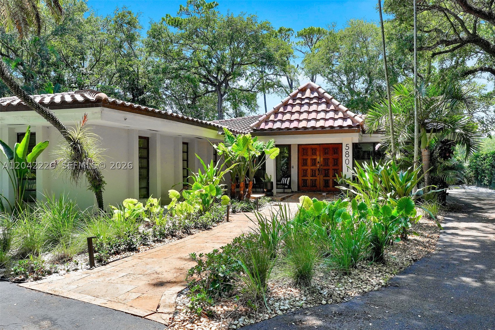 STIRLING OAKS ESTATES - Residential