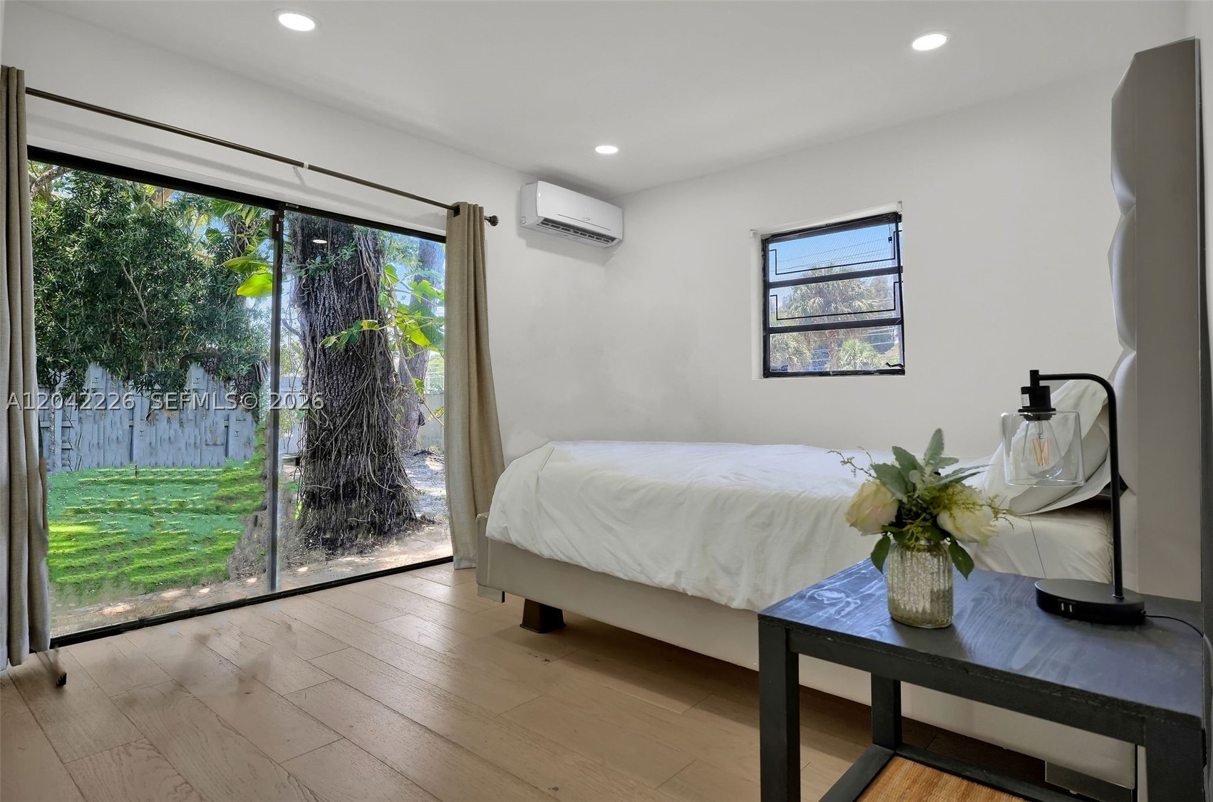 STIRLING OAKS ESTATES - Residential