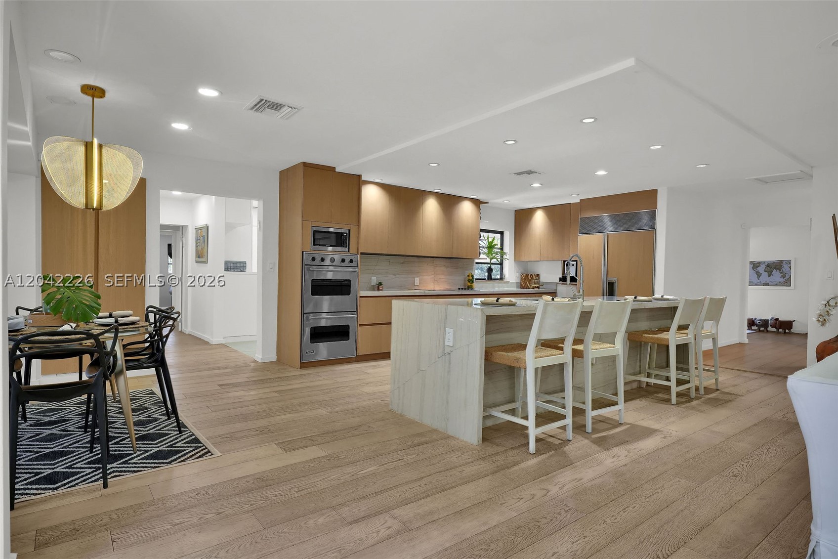 STIRLING OAKS ESTATES - Residential
