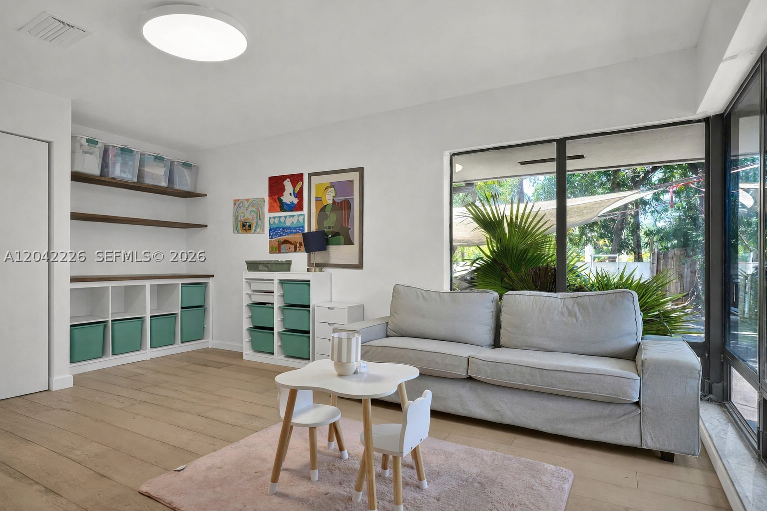 STIRLING OAKS ESTATES - Residential