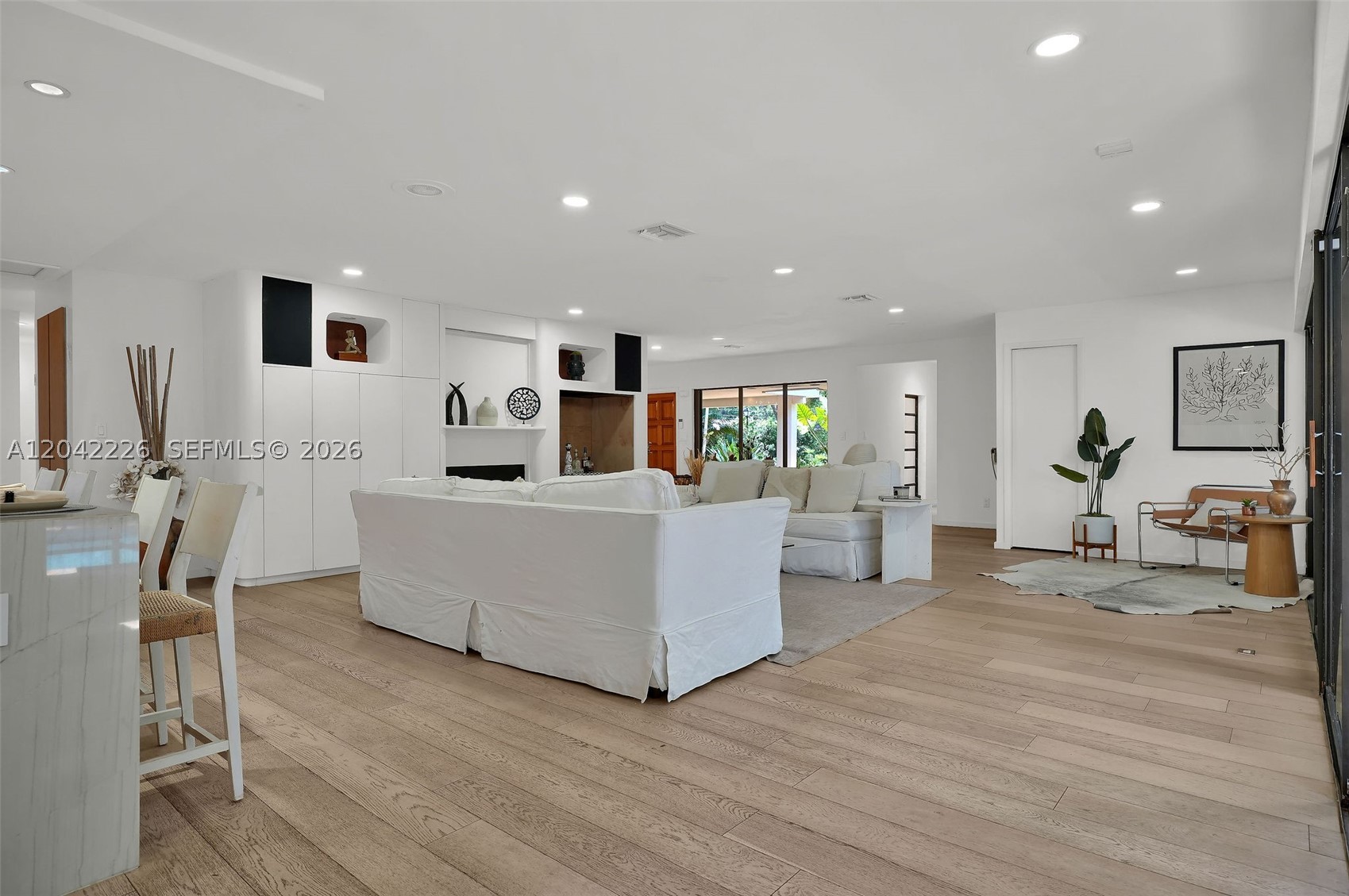 STIRLING OAKS ESTATES - Residential