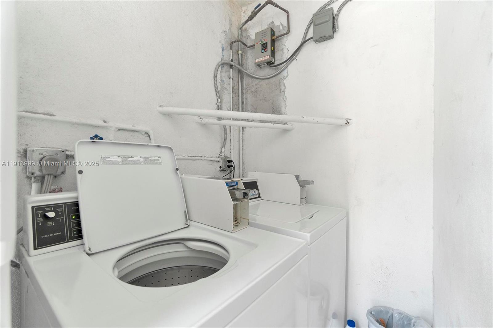 CITY OF MIAMI SOUTH - Residential Lease