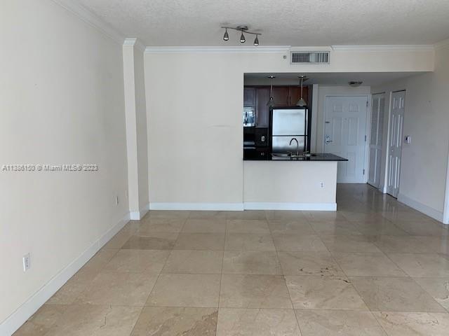 CITE CONDO - Residential Lease