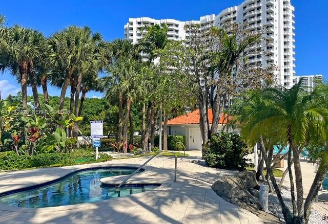 PARC CENTRAL AVENTURA EAS - Residential