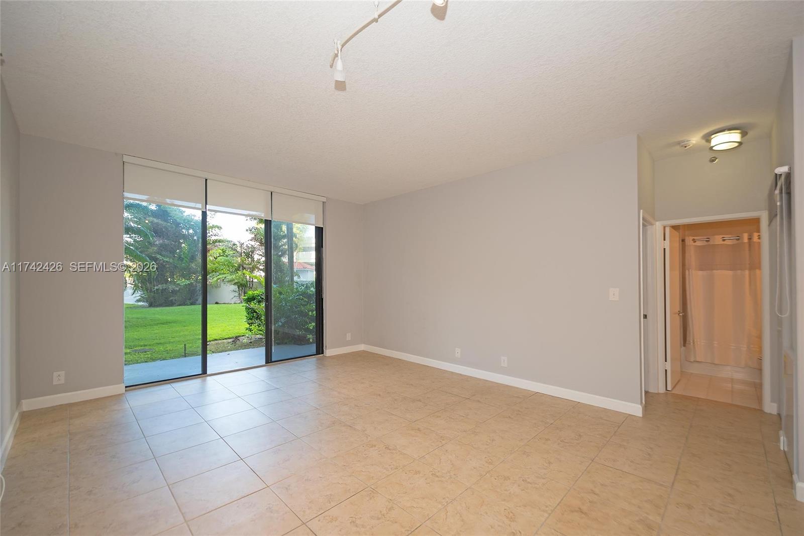 PARC CENTRAL AVENTURA EAS - Residential