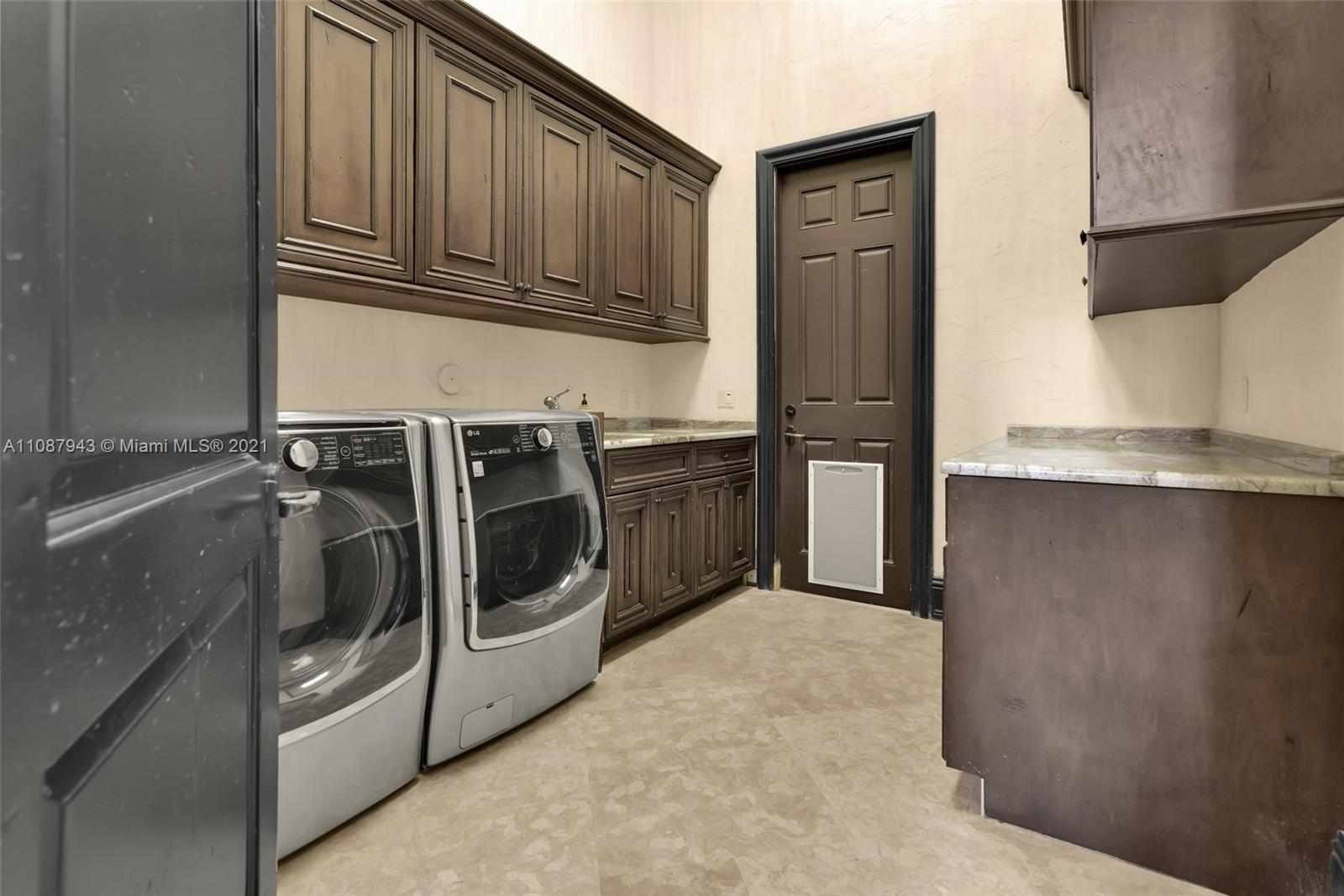 ST ANDREWS COUNTRY CLUB 2 - Residential