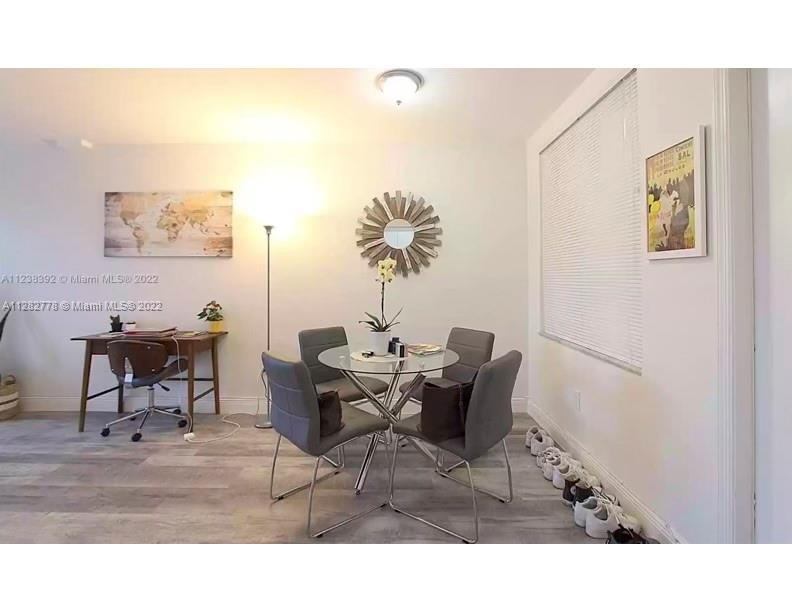 TOWER EAST INCORPORATED C - Residential Lease