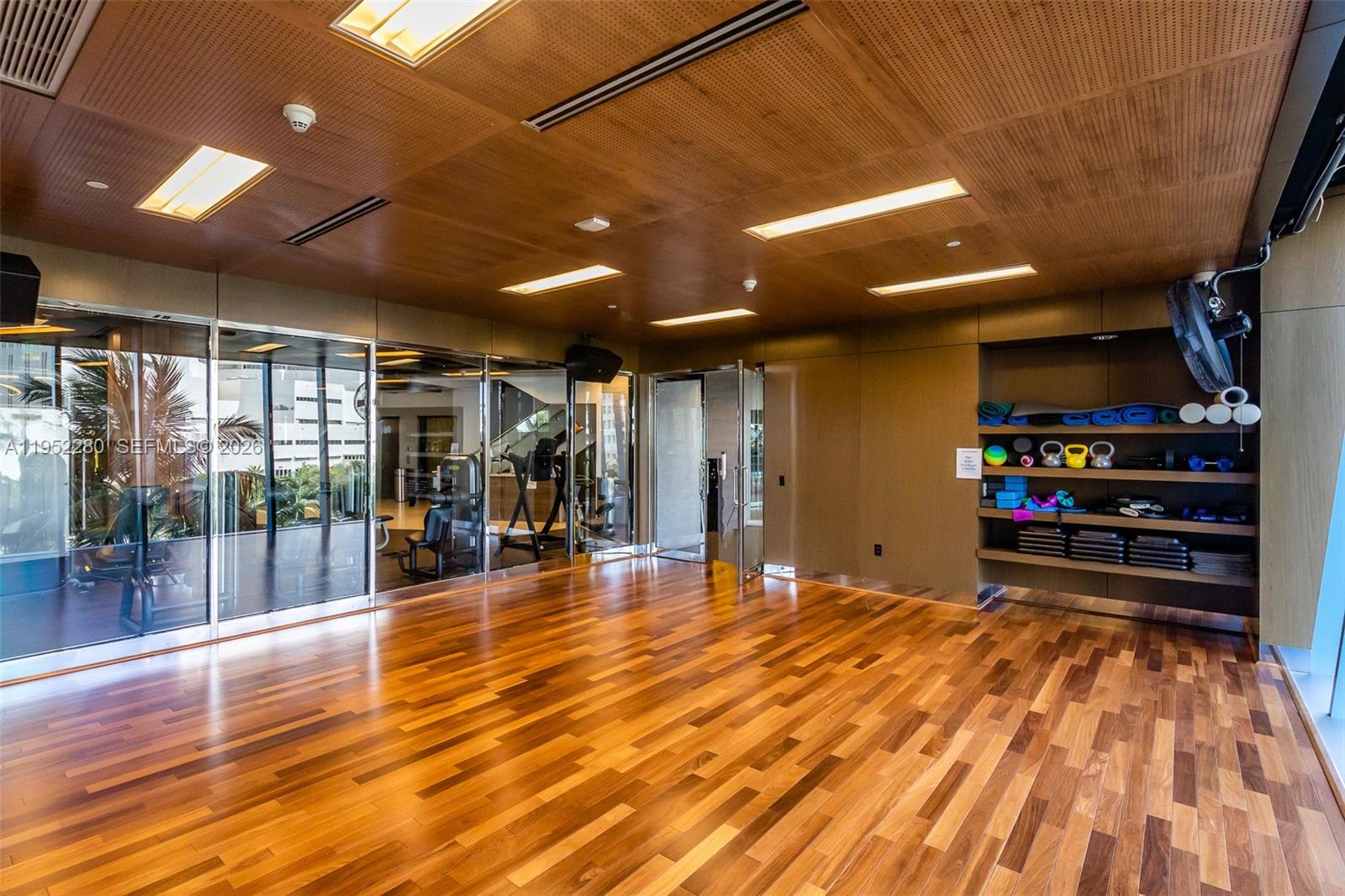 LAS OLAS RIVER HOUSE COND - Residential