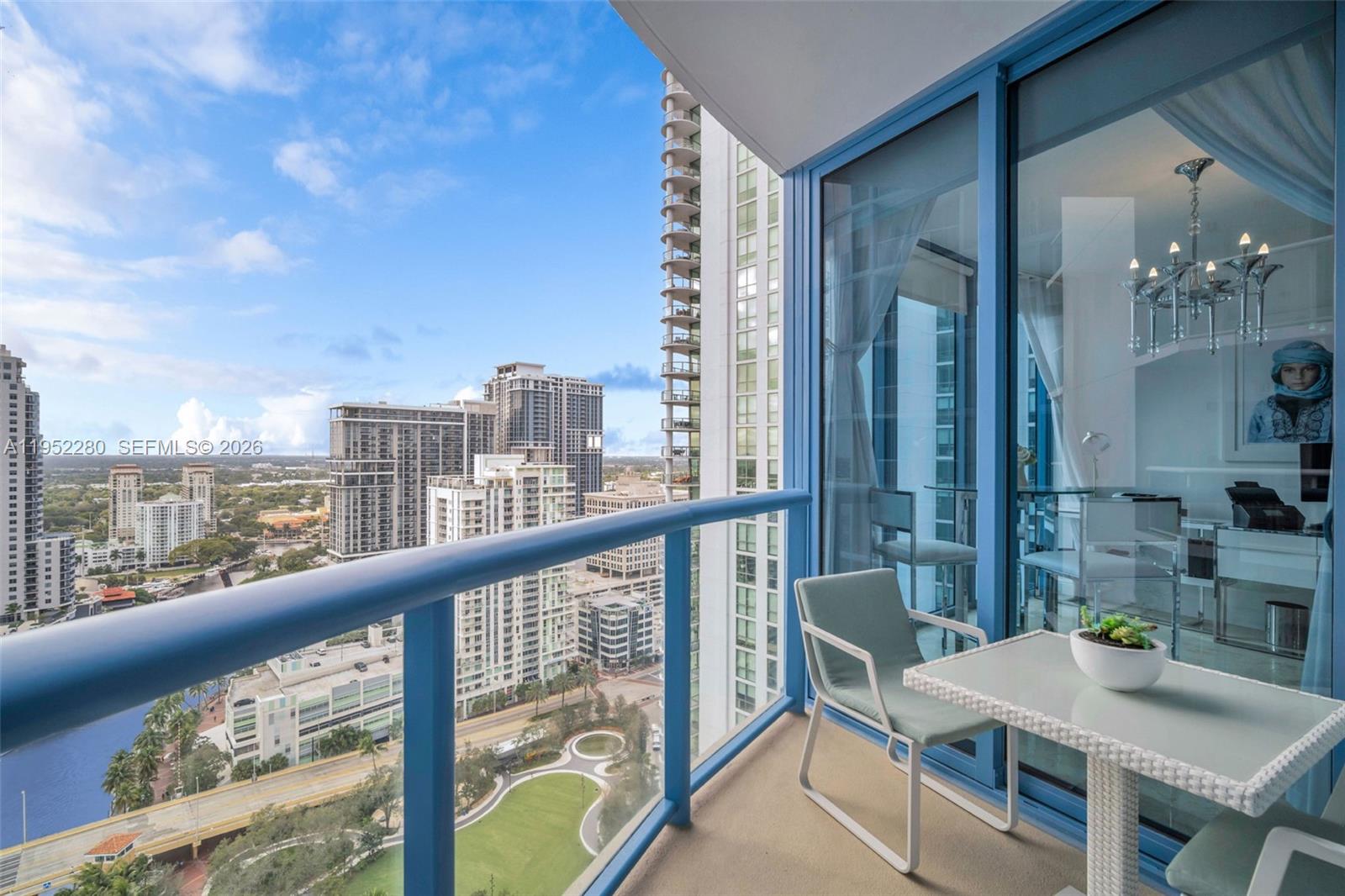 LAS OLAS RIVER HOUSE COND - Residential