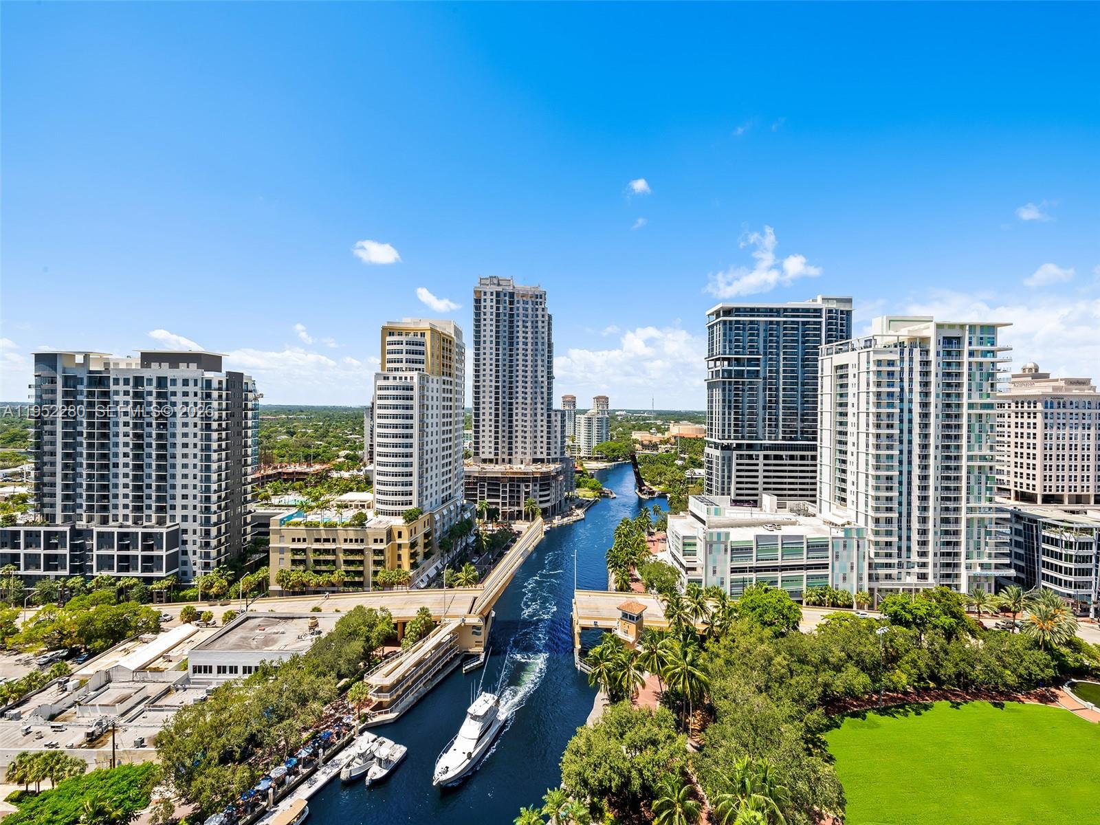 LAS OLAS RIVER HOUSE COND - Residential