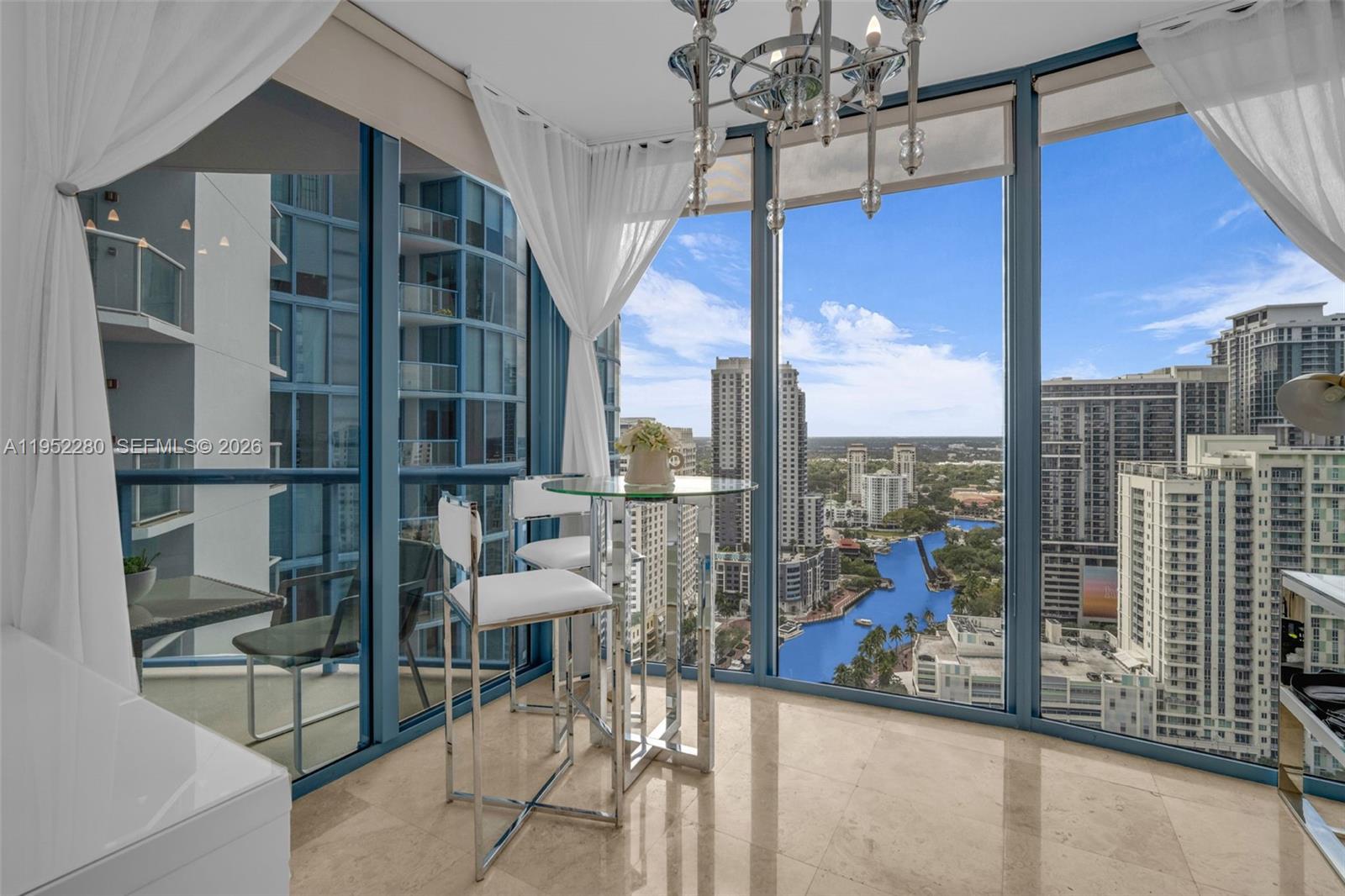 LAS OLAS RIVER HOUSE COND - Residential
