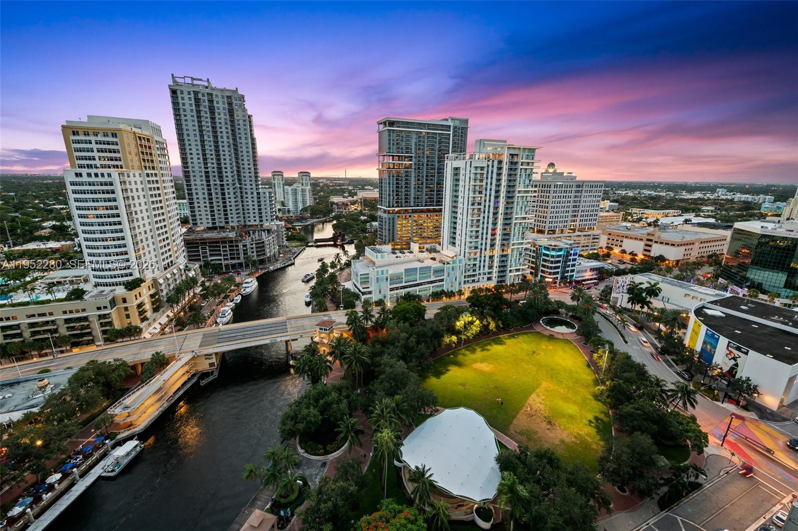 LAS OLAS RIVER HOUSE COND - Residential