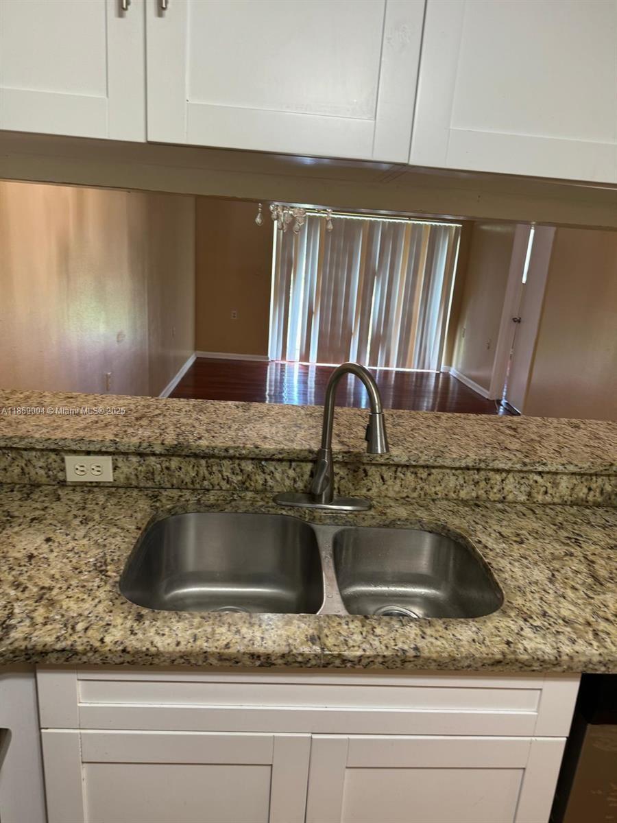 ST ANDREWS PALM BEACH CON - Residential Lease