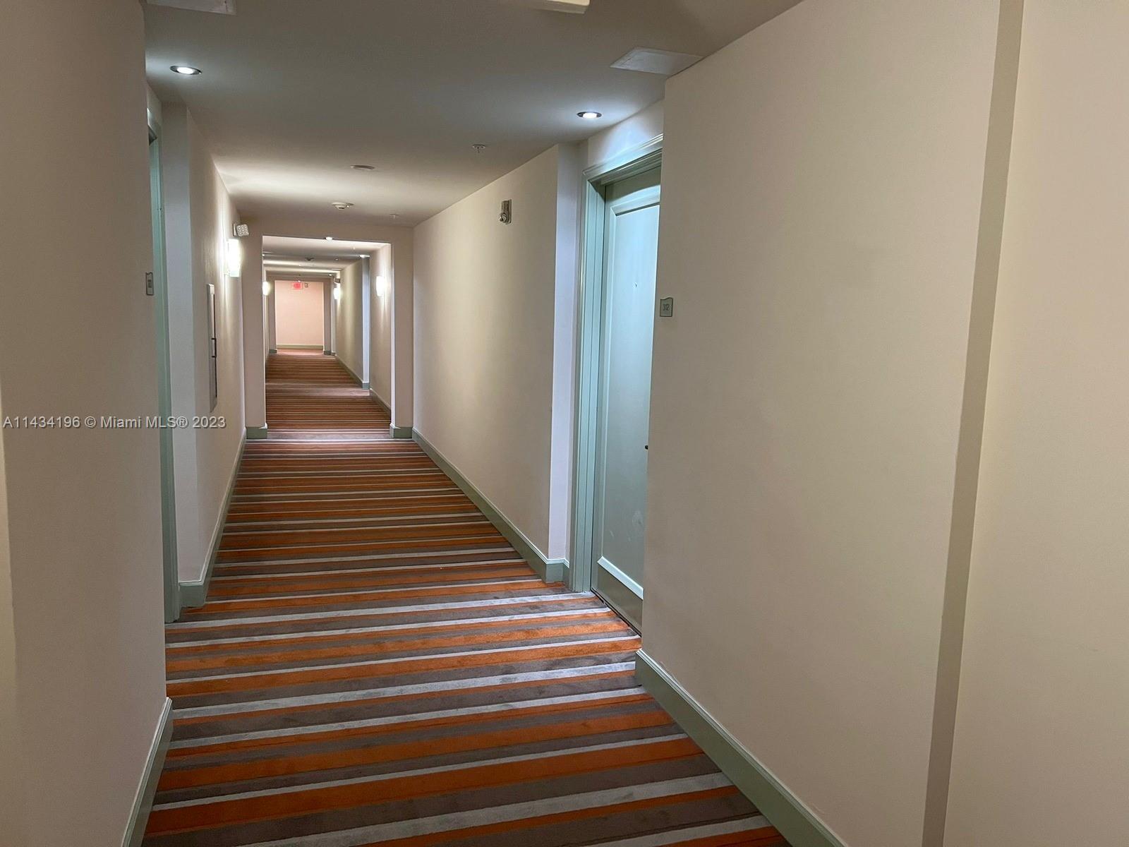 VENTURE AT AVENTURA WEST - Residential