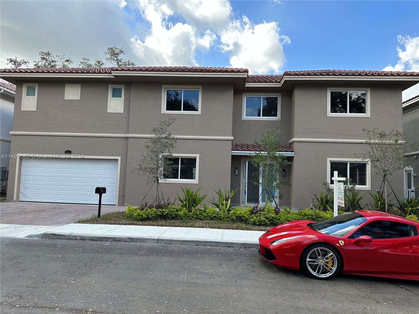 FOREST VIEW ESTATES - Residential Lease