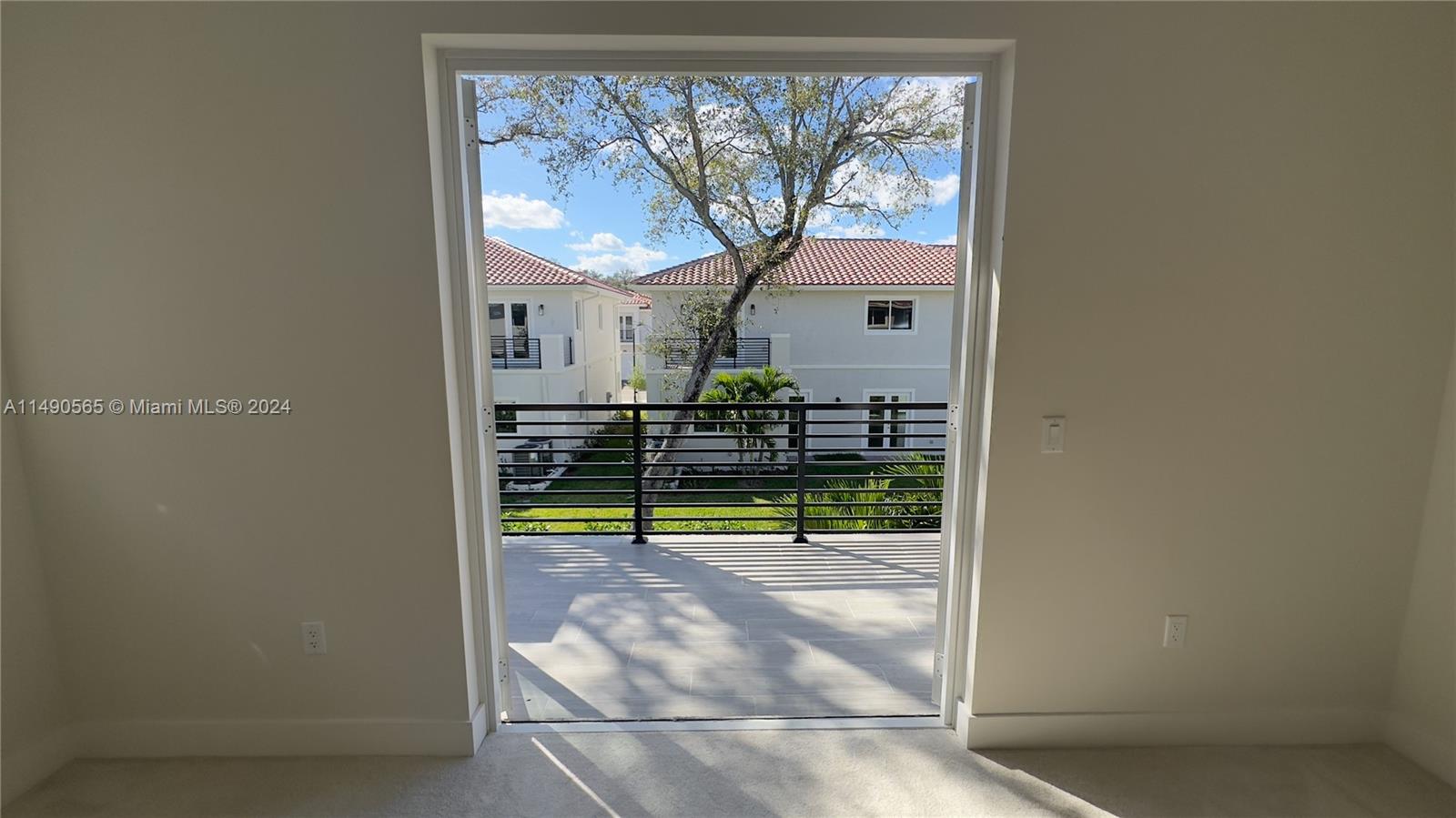 FOREST VIEW ESTATES - Residential Lease