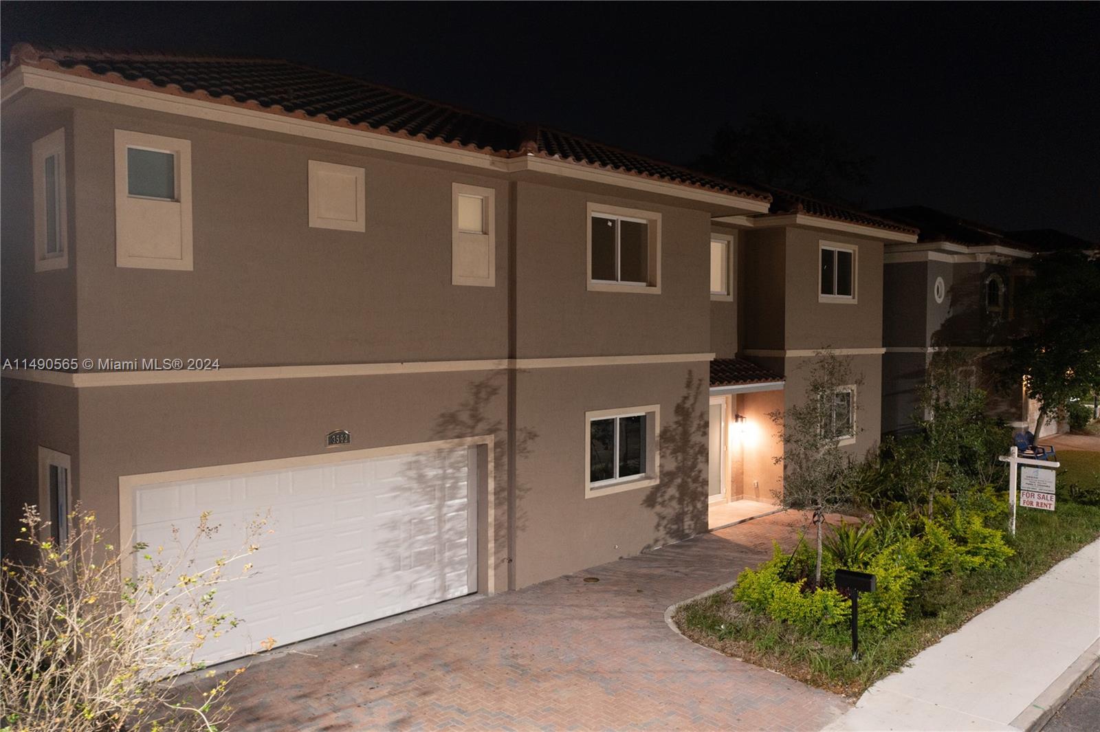 FOREST VIEW ESTATES - Residential Lease